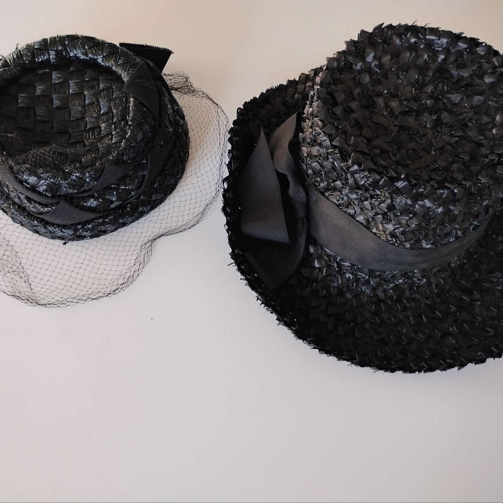 Bundle Of 2 Vintage 1950s Hats Black Woven Straw Classic Feminine I Love Lucy - Picture 3 of 11
